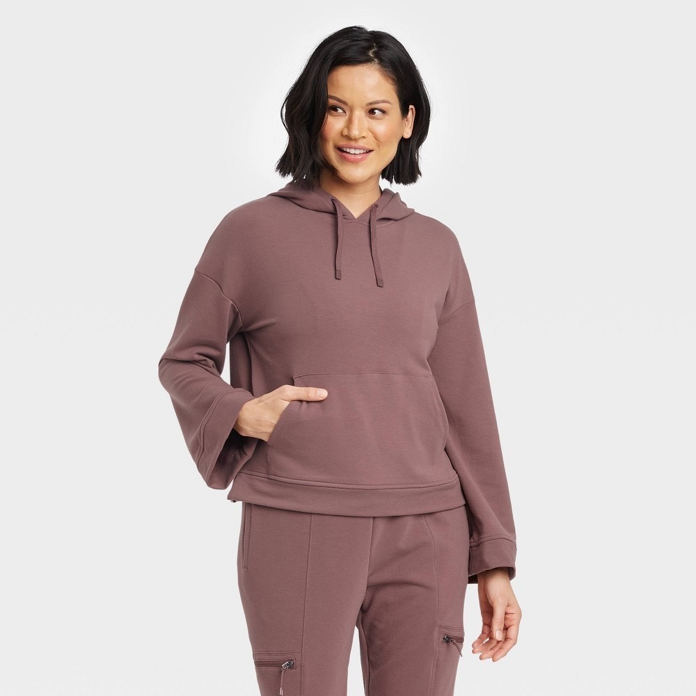 All in Motion Women's Stretch Pocket Bell Sleeve Pullover Hoodie Brown - Size S